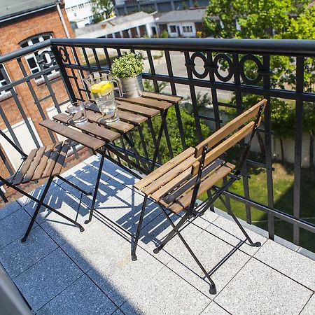 Homewell Apartments Pod Szczerbatym Poznań Exteriör bild